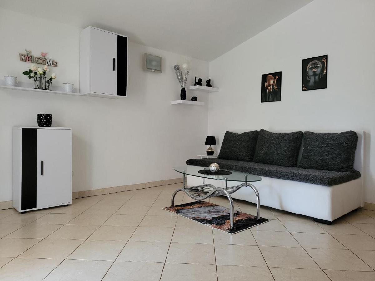Apartman Dora Pula Eksteriør billede