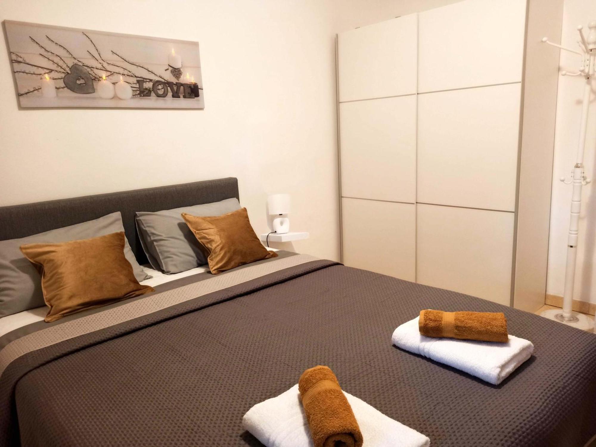 Apartman Dora Pula Eksteriør billede